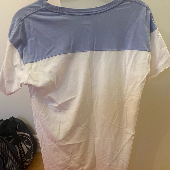 Roots Women’s Baby Blue T-Shirt With Logo - Picture 2 of 6